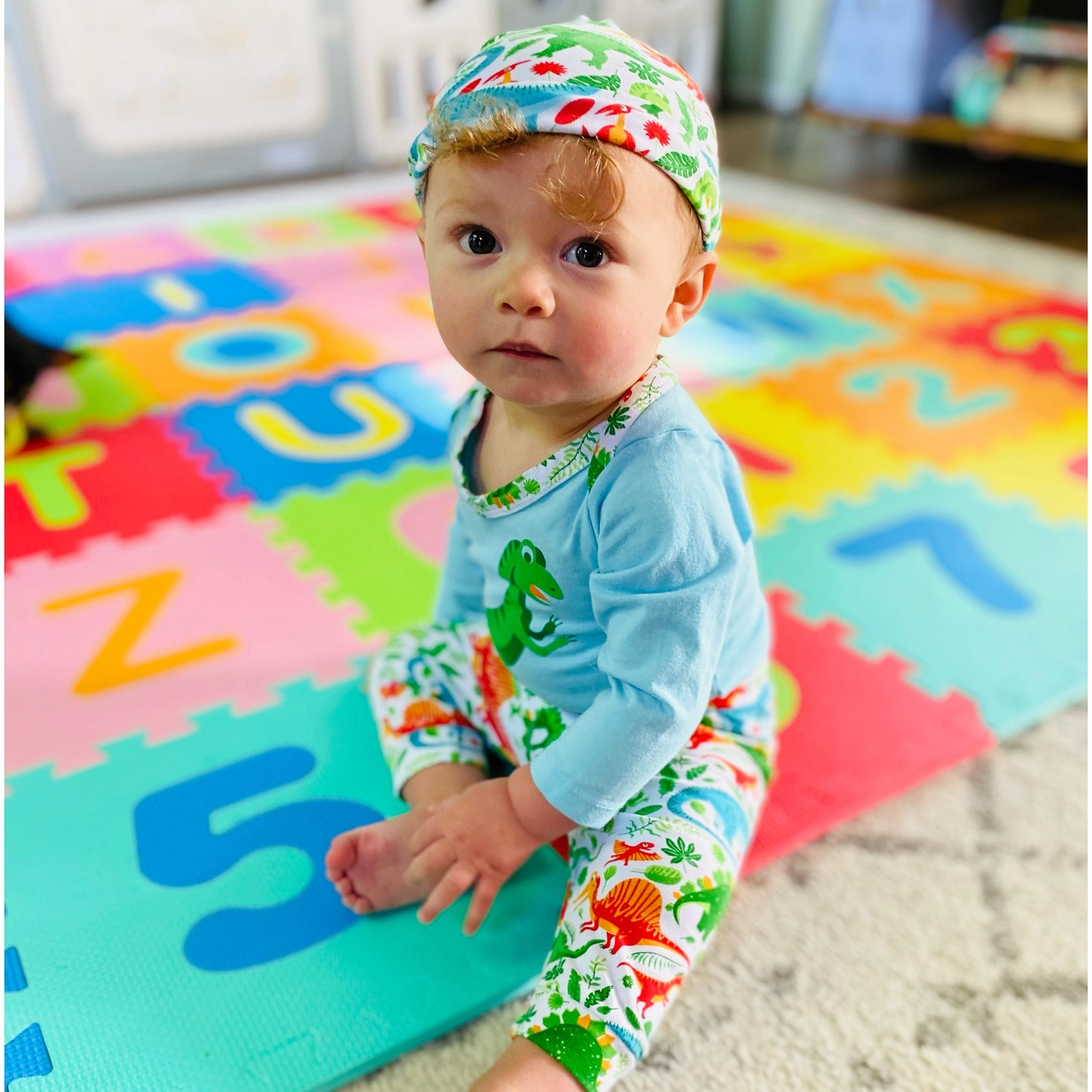 AnnLoren Baby Layette Boys Dinosaur Long Sleeve Onesie Pants Cap 3pc Gift Set