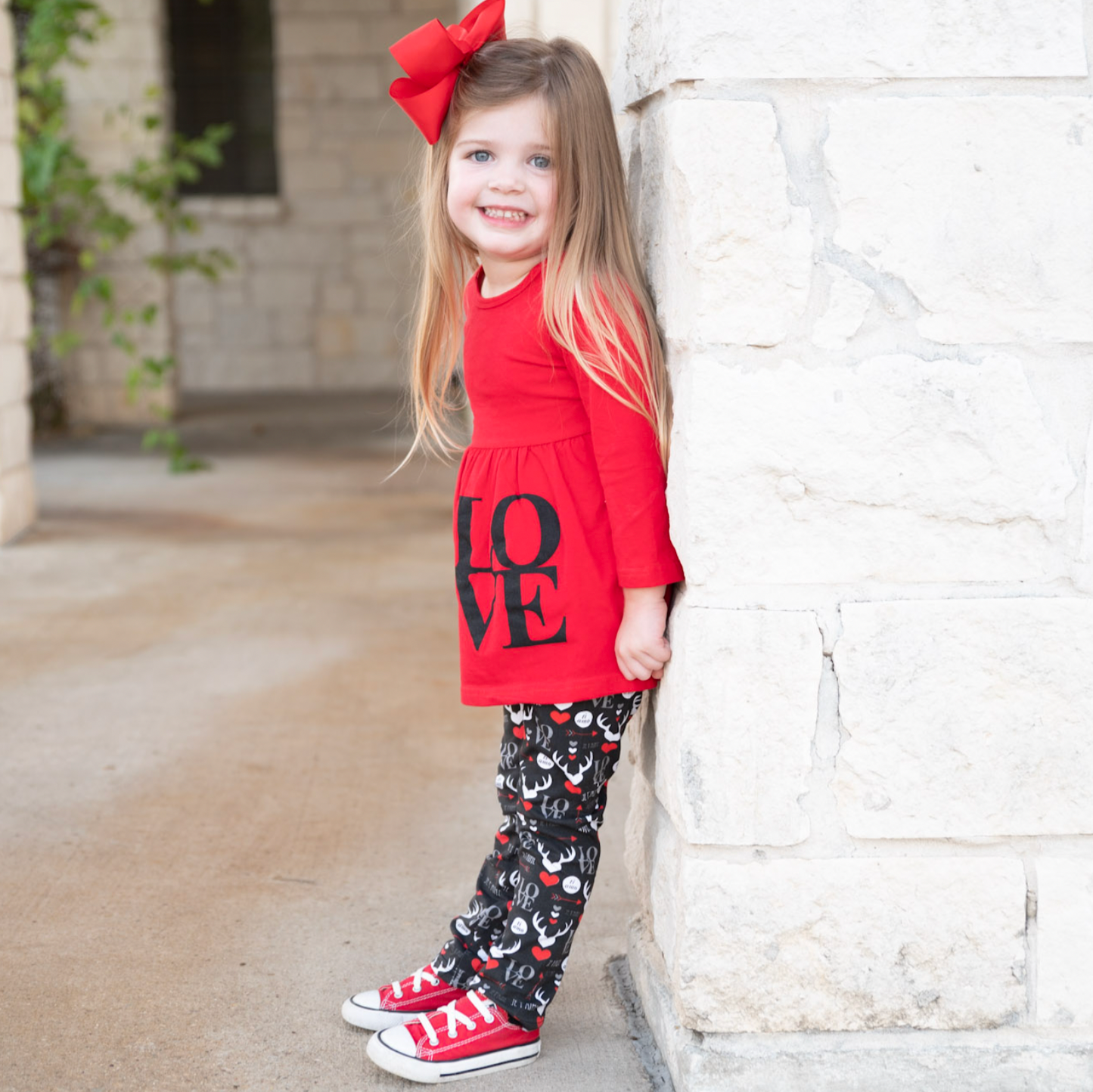 AL Limited Girls Valentine's Day LOVE Red Long Sleeve Tunic Leggings & Scarf Clothing Set