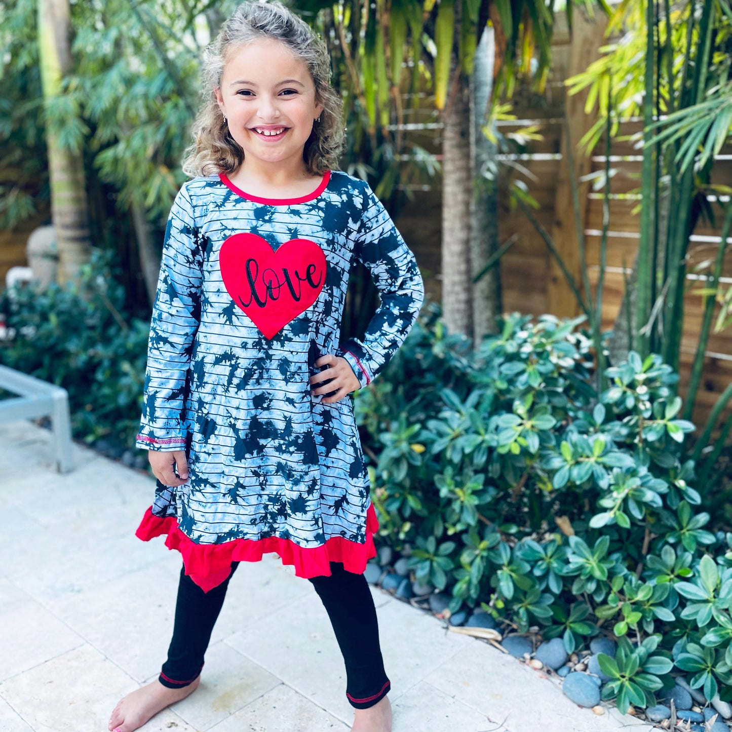 AnnLoren Girls Valentine's Day Heart Tie Dye Outfit Dress and Black Leggings